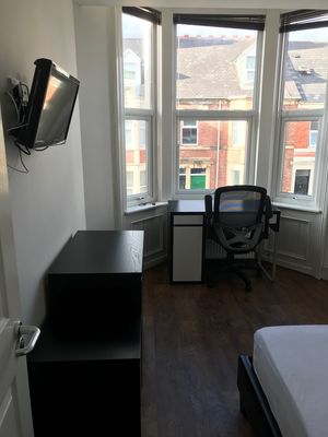 Photo 7- click for photo gallery